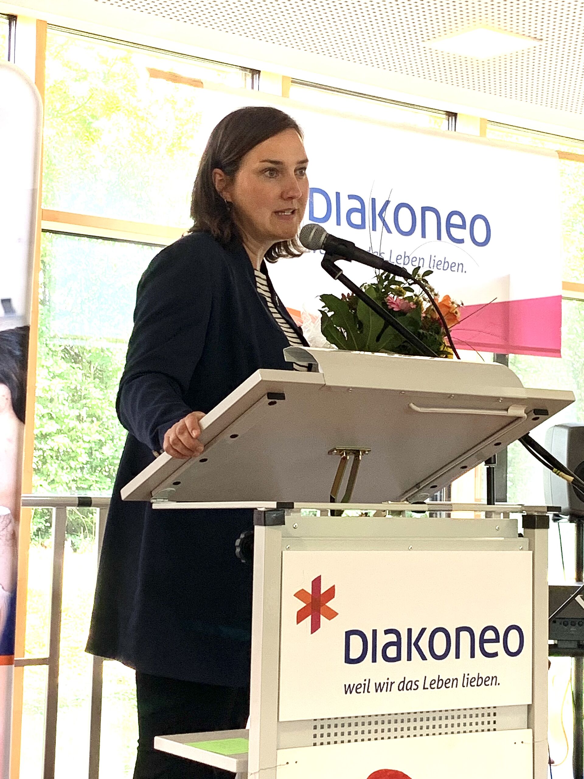 Frau Dr. Dornig bei der Abschlussfeier der Fachschule für Heilerziehungspflege Himmelkron
