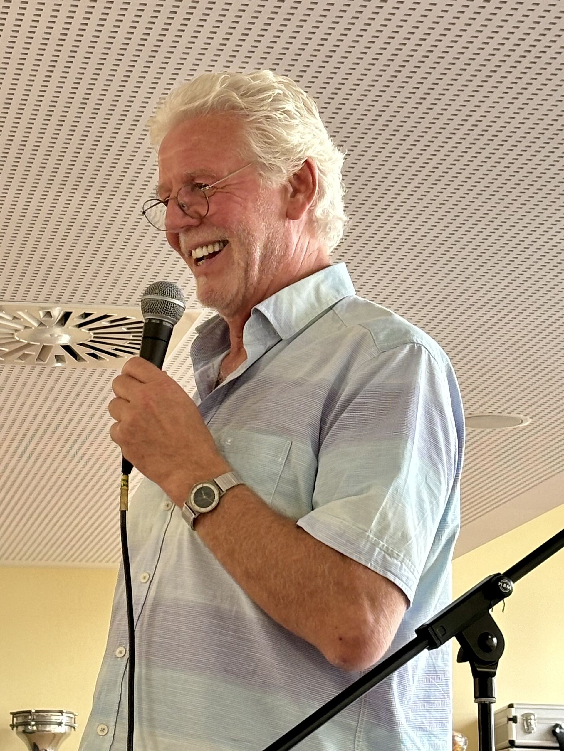Pfarrer Schäfer